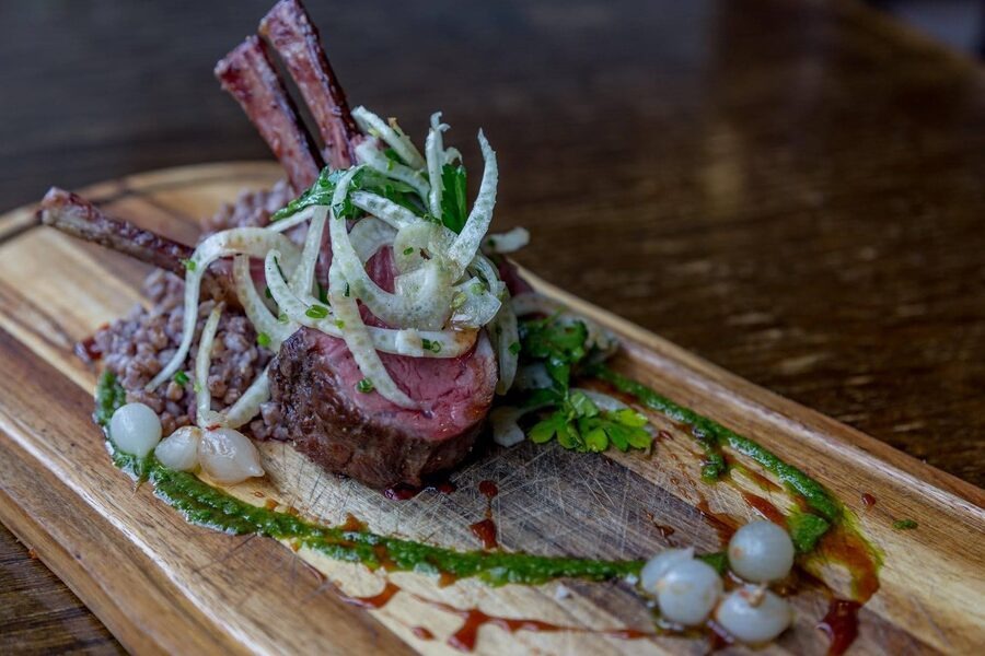 Herb-crusted lamb rack